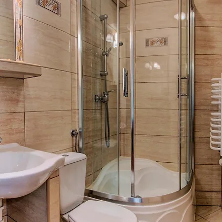 Nocleg ze śniadaniem Roztoka 3*