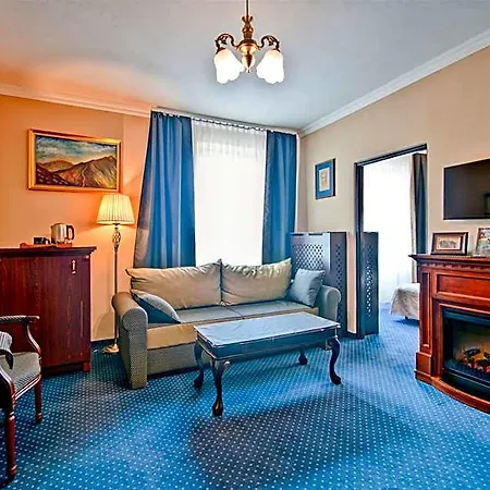 Roztoka Bed & Breakfast 3*